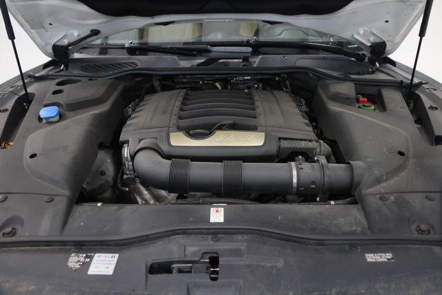 2016 Porsche Cayenne Base