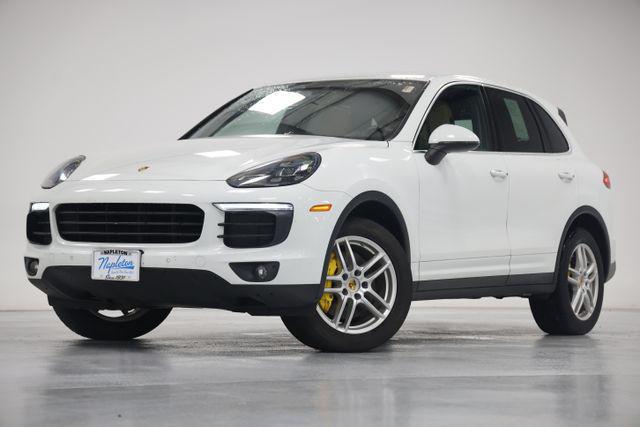 2016 Porsche Cayenne Base