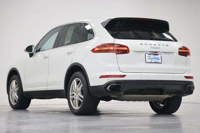 2016 Porsche Cayenne Base