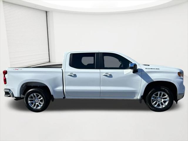 2023 Chevrolet Silverado 1500 4WD Crew Cab Short Bed LT with 2FL