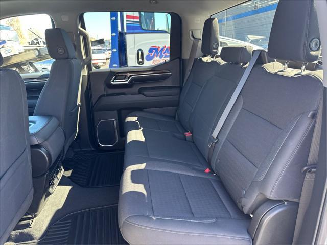 2023 Chevrolet Silverado 1500 4WD Crew Cab Short Bed LT with 2FL
