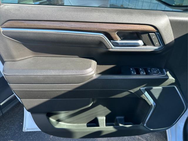 2023 Chevrolet Silverado 1500 4WD Crew Cab Short Bed LT with 2FL
