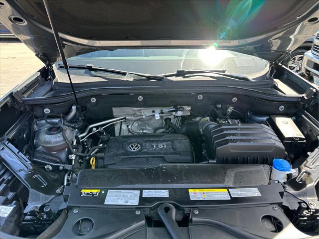 2022 Volkswagen Atlas 2.0T SE w/Technology