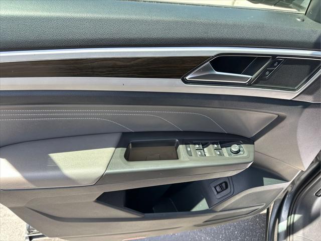 2022 Volkswagen Atlas 2.0T SE w/Technology