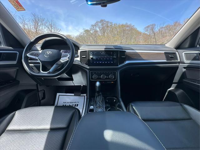 2022 Volkswagen Atlas 2.0T SE w/Technology