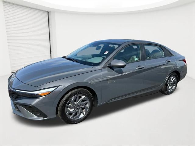 2024 Hyundai Elantra SEL for sale in NEW LONDON, CT