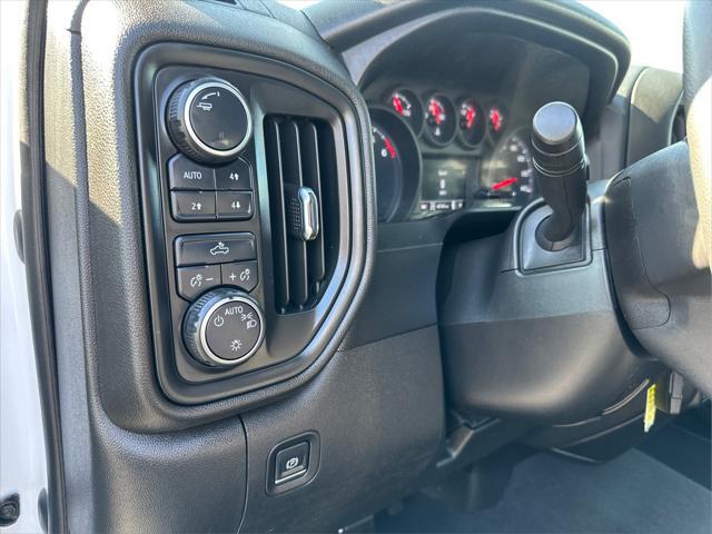 2021 Chevrolet Silverado 1500 4WD Crew Cab Short Bed Custom Trail Boss