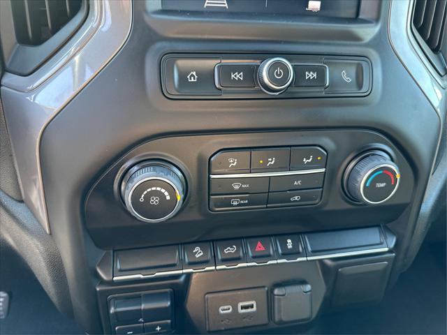 2021 Chevrolet Silverado 1500 4WD Crew Cab Short Bed Custom Trail Boss
