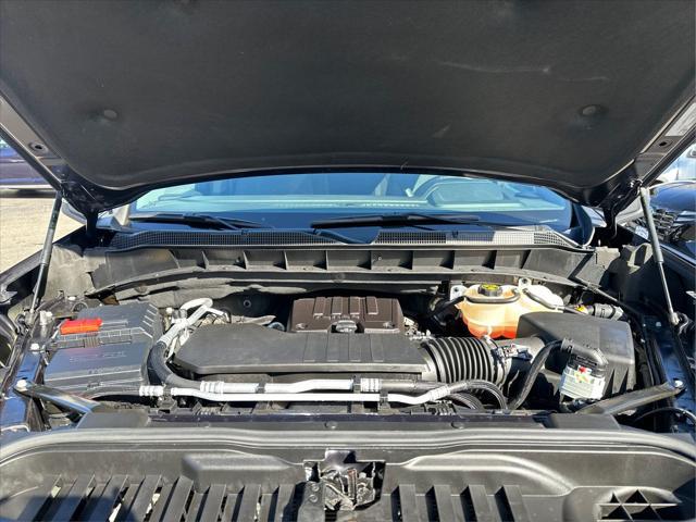 2023 Chevrolet Silverado 1500 4WD Crew Cab Short Bed LT with 2FL