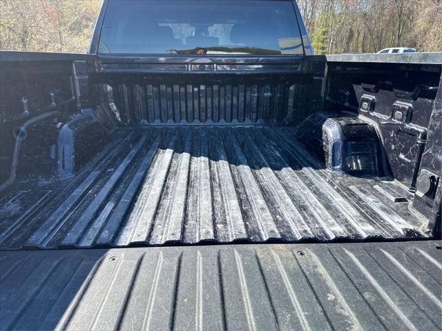2023 Chevrolet Silverado 1500 4WD Crew Cab Short Bed LT with 2FL