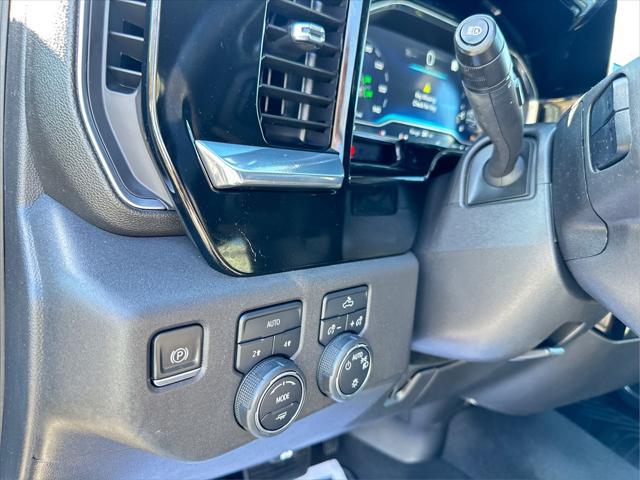 2023 Chevrolet Silverado 1500 4WD Crew Cab Short Bed LT with 2FL