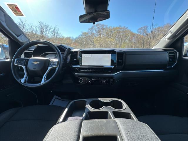 2023 Chevrolet Silverado 1500 4WD Crew Cab Short Bed LT with 2FL