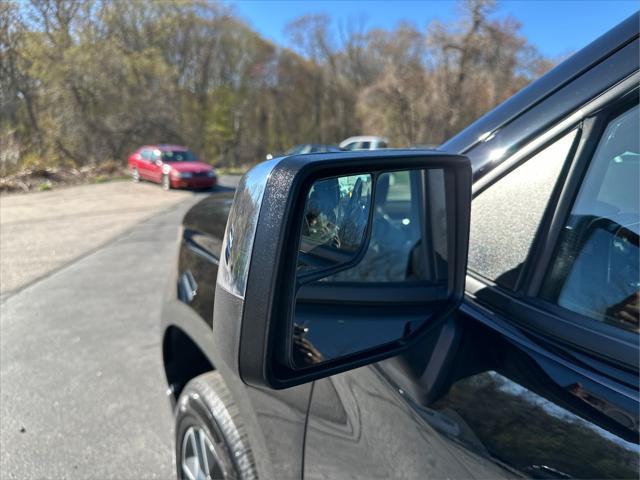 2023 Chevrolet Silverado 1500 4WD Crew Cab Short Bed LT with 2FL