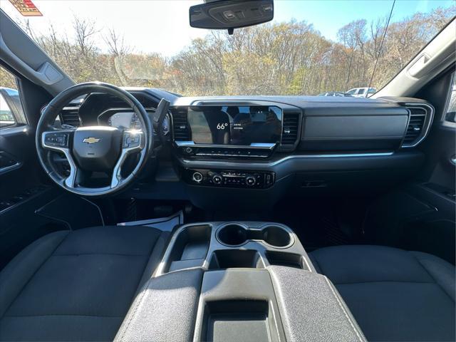 2023 Chevrolet Silverado 1500 4WD Crew Cab Short Bed LT with 2FL