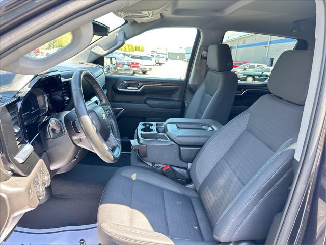 2023 Chevrolet Silverado 1500 4WD Crew Cab Short Bed LT with 2FL