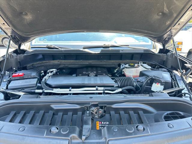 2023 Chevrolet Silverado 1500 4WD Crew Cab Short Bed LT with 2FL