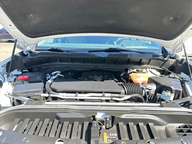 2023 Chevrolet Silverado 1500 4WD Crew Cab Short Bed LT with 2FL