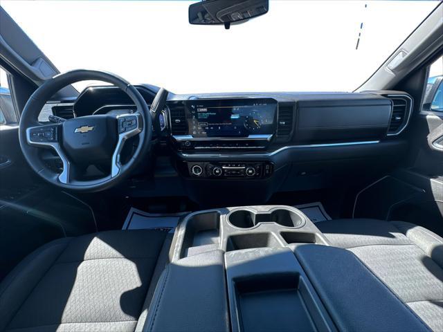 2023 Chevrolet Silverado 1500 4WD Crew Cab Short Bed LT with 2FL