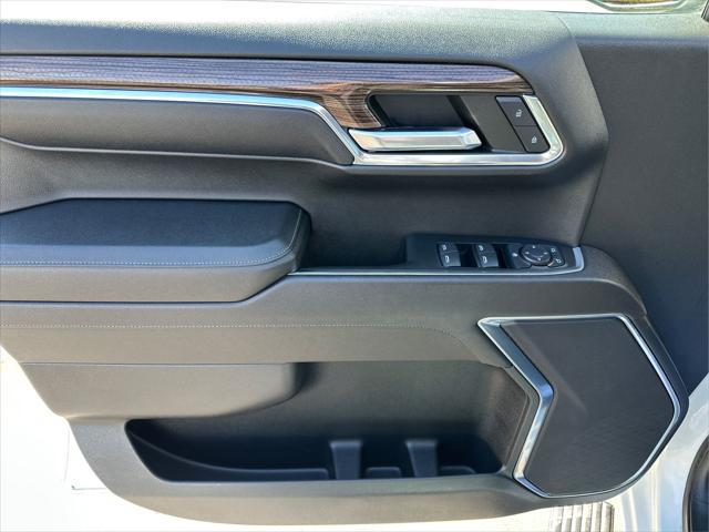 2023 Chevrolet Silverado 1500 4WD Crew Cab Short Bed LT with 2FL