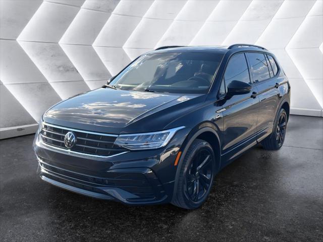 2024 Volkswagen Tiguan 2.0T SE R-Line Black