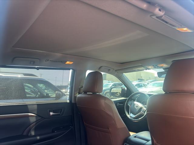 2019 Toyota Highlander Limited Platinum