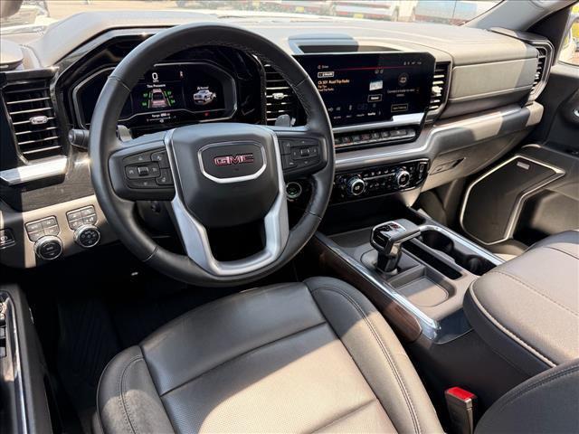 2024 GMC Sierra 1500 4WD Crew Cab Short Box SLT