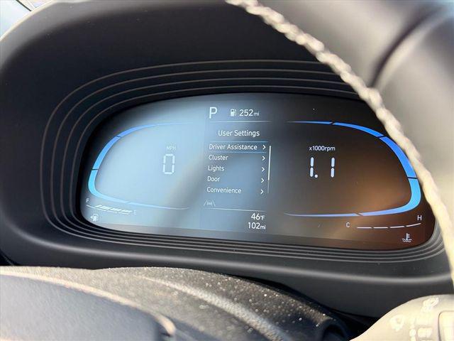 2026 Hyundai Venue SEL w/Two-Tone Roof