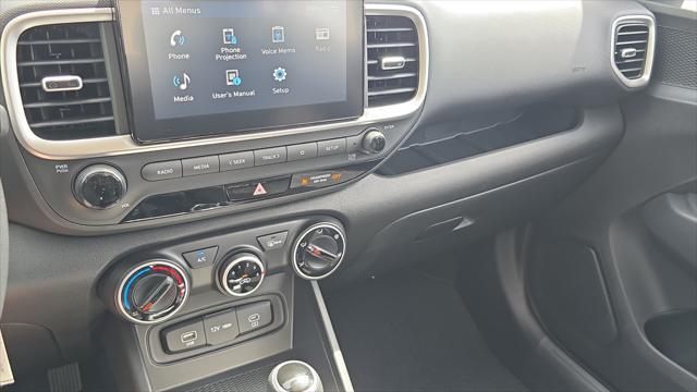 2026 Hyundai Venue SE