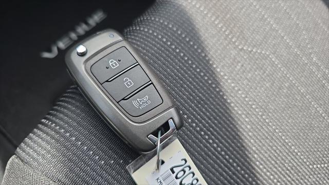 2026 Hyundai Venue SE