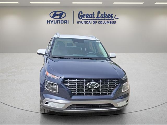 2026 Hyundai Venue SEL w/Two-Tone Roof