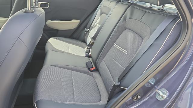 2026 Hyundai Venue SEL w/Two-Tone Roof