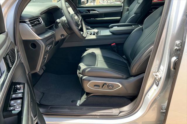2026 Jeep Grand Wagoneer 4x4