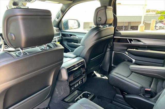 2026 Jeep Grand Wagoneer 4x4