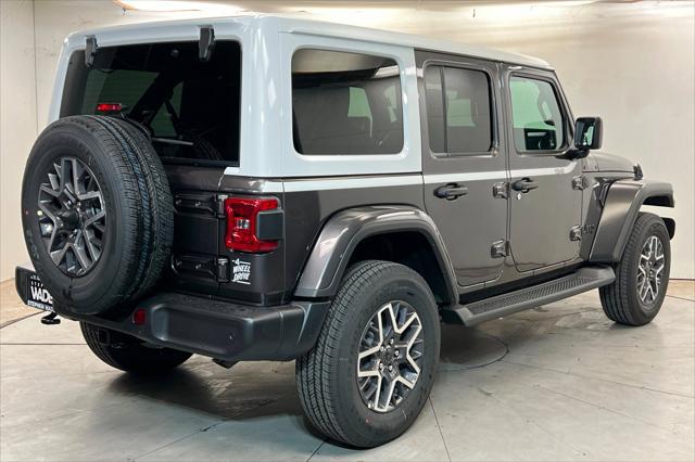 2026 Jeep Wrangler 4-Door Sahara 4x4