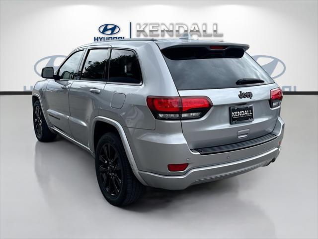 2017 Jeep Grand Cherokee Altitude 4x2