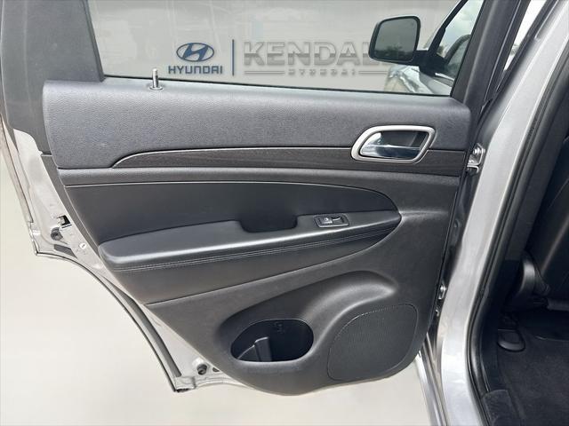 2017 Jeep Grand Cherokee Altitude 4x2