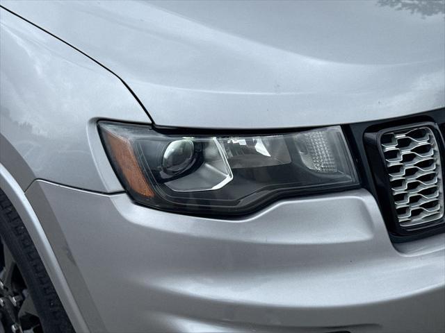 2017 Jeep Grand Cherokee Altitude 4x2