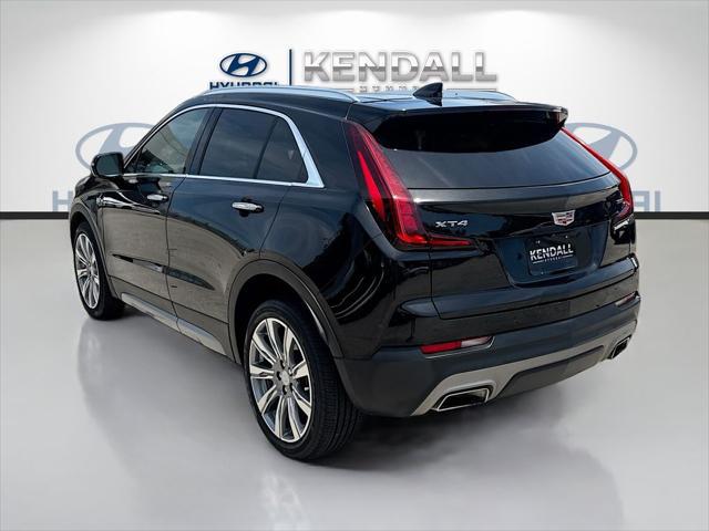 2023 Cadillac XT4 FWD Premium Luxury