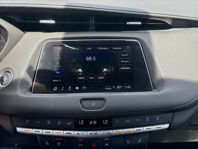 2023 Cadillac XT4 FWD Premium Luxury