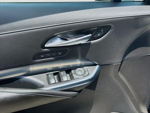 2023 Cadillac XT4 FWD Premium Luxury