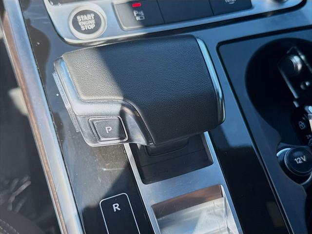 2023 Audi Q8 Premium Plus 55 TFSI quattro Tiptronic