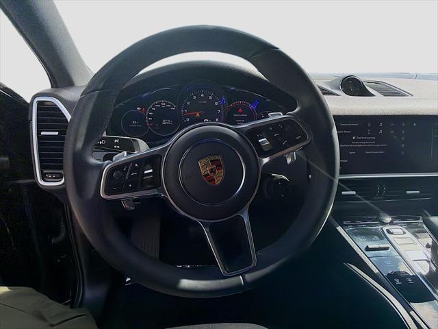 2023 Porsche Cayenne Platinum Edition