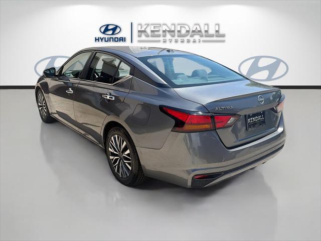 2023 Nissan Altima SV FWD