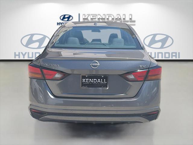 2023 Nissan Altima SV FWD