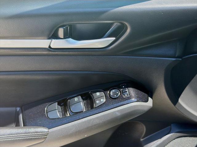 2023 Nissan Altima SV FWD