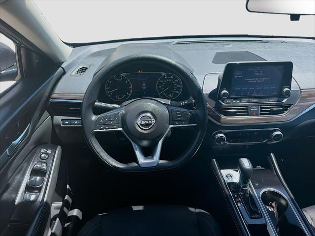 2023 Nissan Altima SV FWD