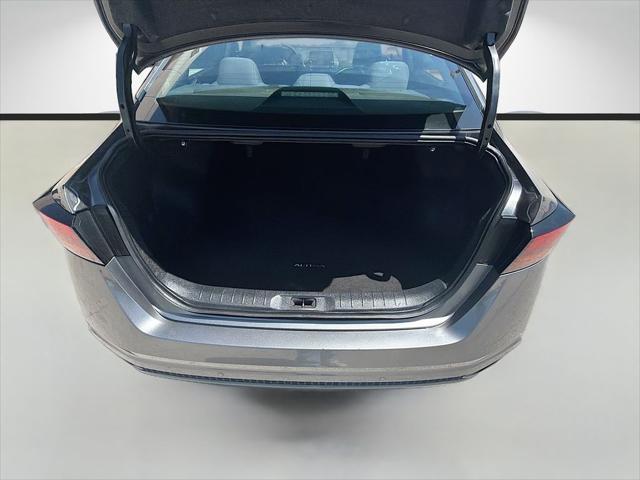 2023 Nissan Altima SV FWD