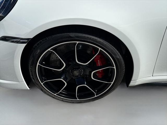 2025 Porsche 911 Turbo S Cabriolet