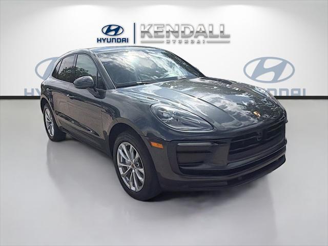 2023 Porsche Macan Base for sale in MIAMI, FL