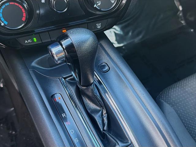 2022 Honda HR-V 2WD LX